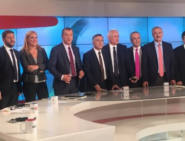 Όλα έτοιμα για την τηλεμαχία της κεντροαριστεράς